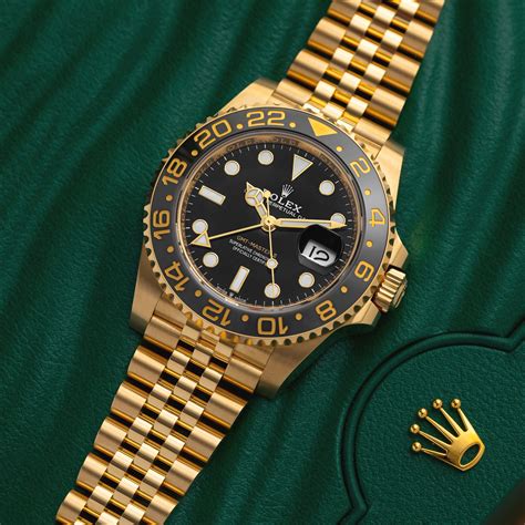 Vintage in a Modern Package: Rolex GMT Master II 126718GRNR.